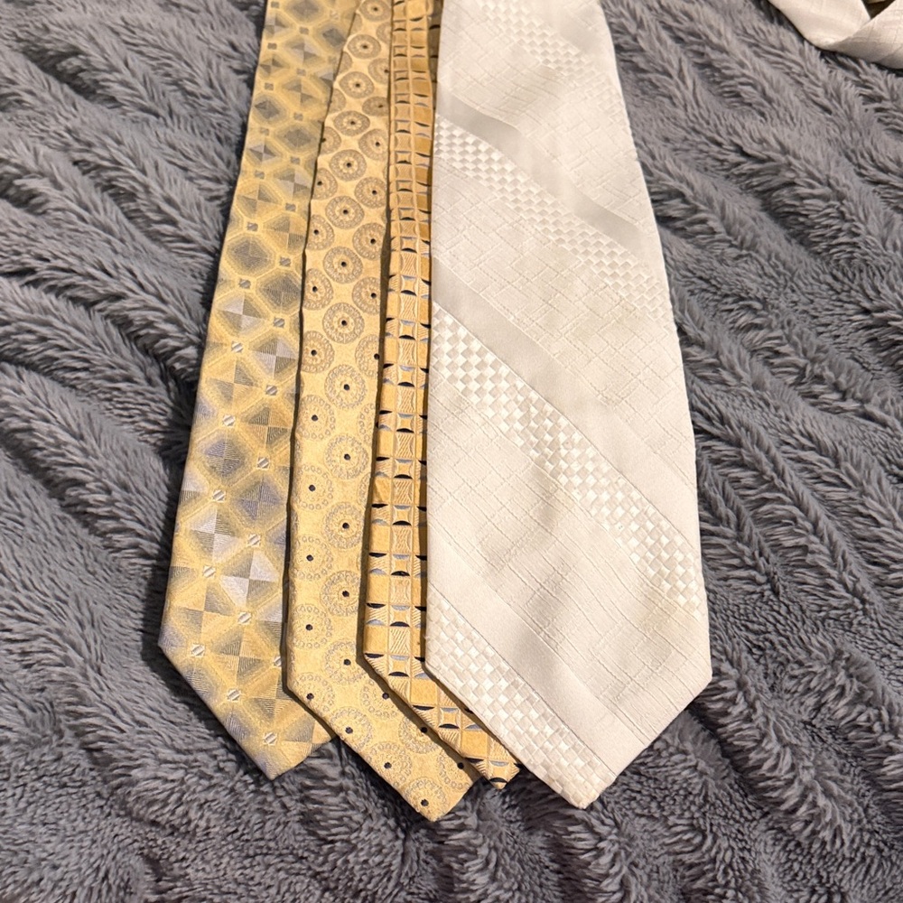 Van Heusen Yellow and Cream Patterned Necktie Set - 4 Pack